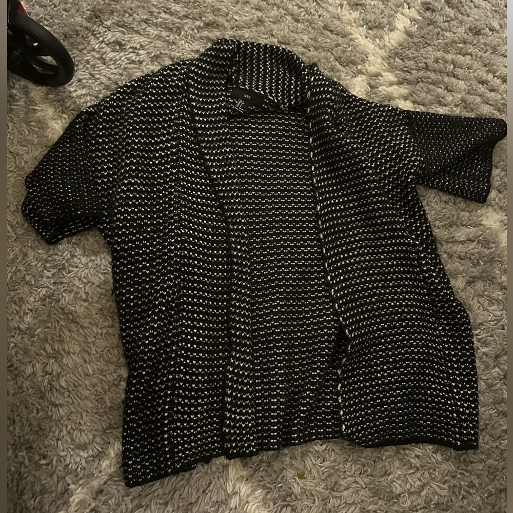 FOREVER 21 Sweater